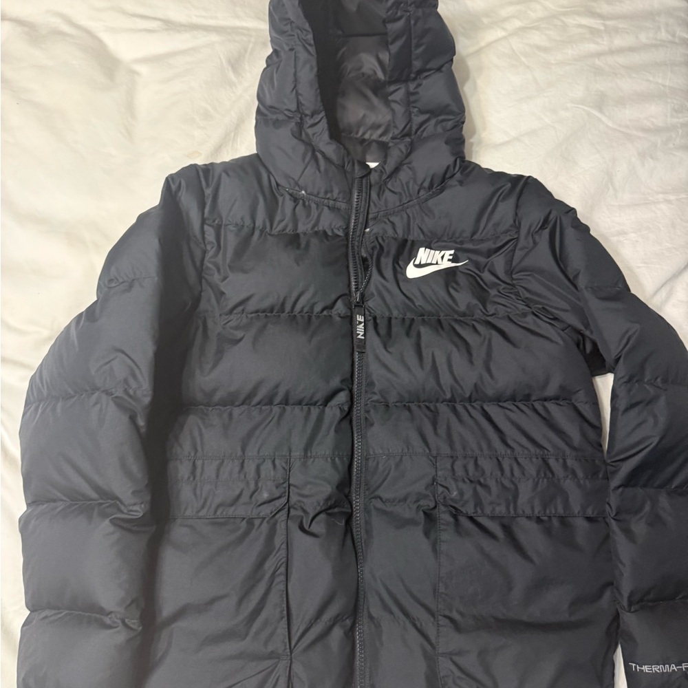 Nike black down puffer jacket with hood